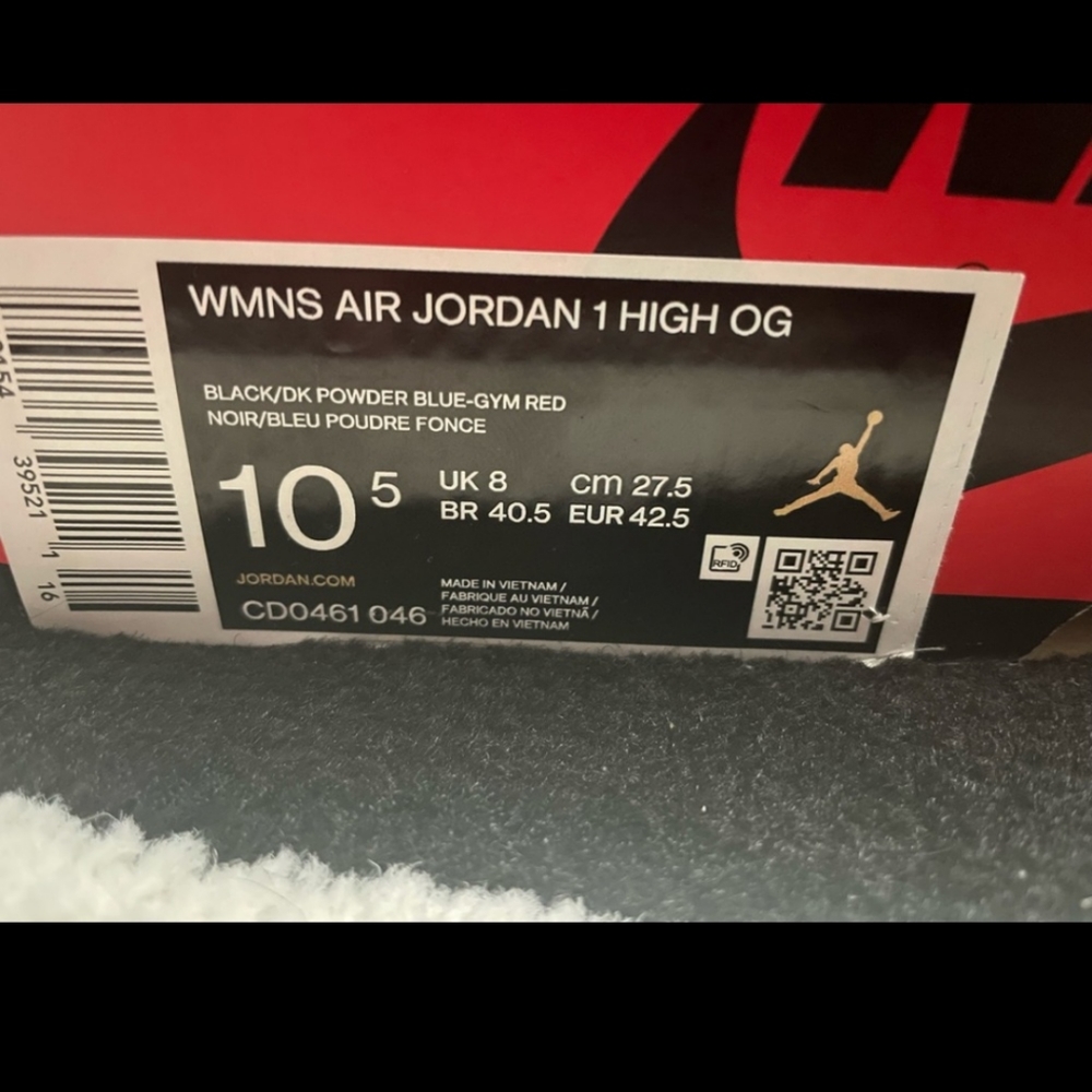 Jordan 1 Retro UNC to Chicago - Picture 5 of 10